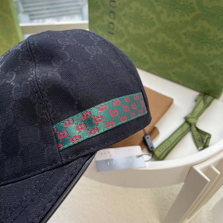 With box cloth bag, Gucci (Gucci) latest original single baseball cap, double G webbing. Counter 11 open mold customized, the highest version, the original canvas material   head cowhide, lightweight and breathable! In-k