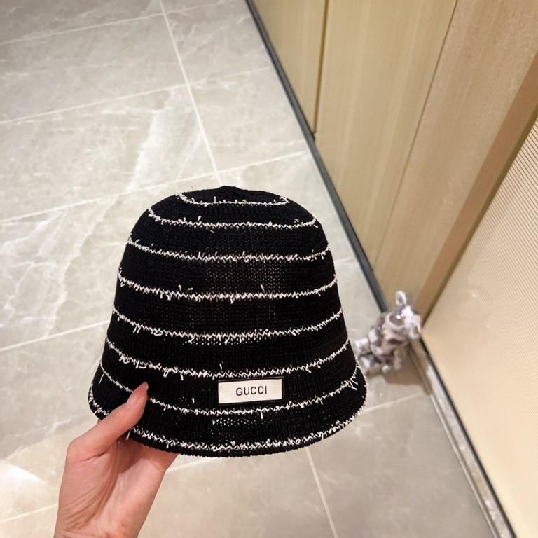 with dust bag [GUCCI Gucci] 2023 new straw striped fashion small bucket hat fisherman's hat, the big models are super good with, hurry up to get!