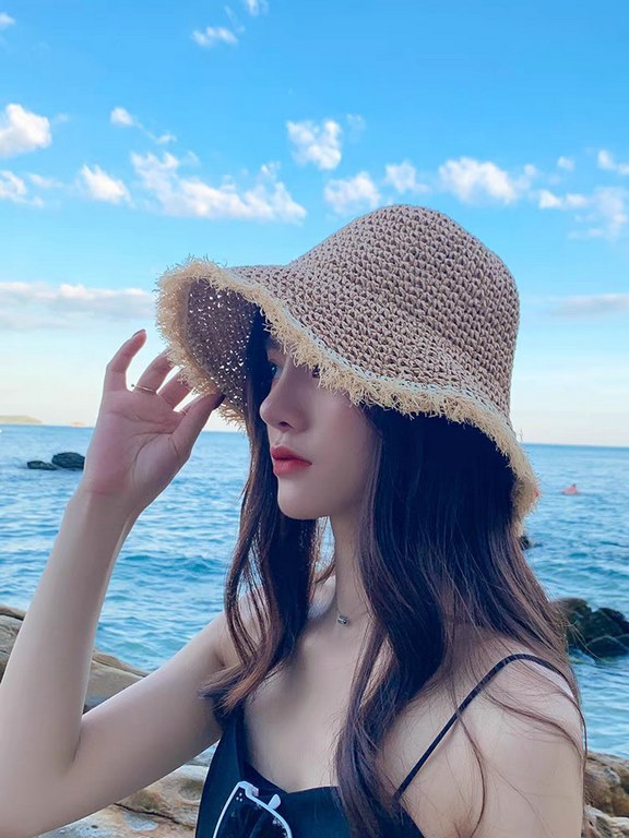 Gucci Gucci Handmade Raw Edge Straw Hat Children Summer Straw Sun Hat Hundred Foldable Fisherman Hat Outing Beach Hat Sunscreen Hat