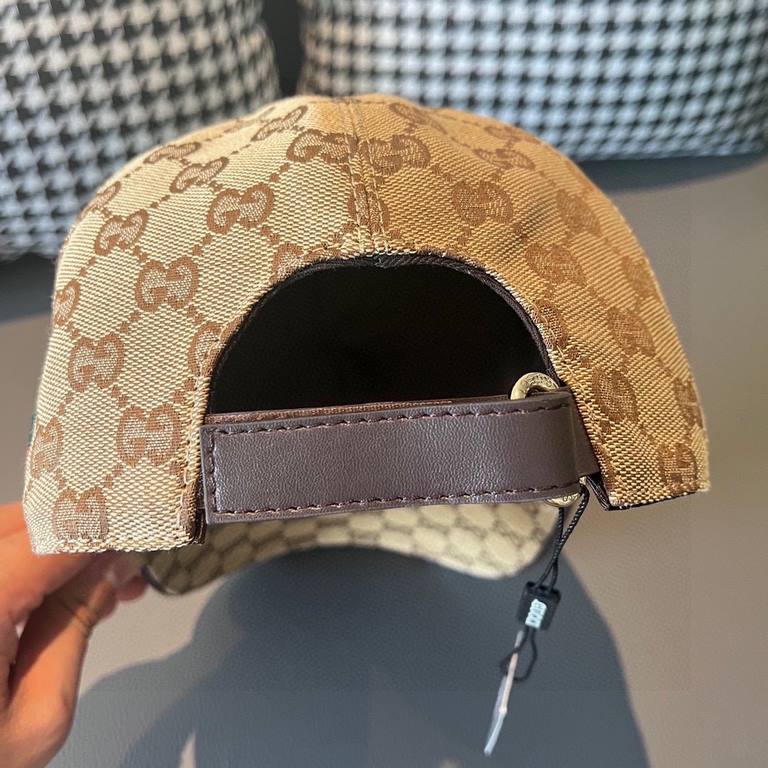 With box cloth bag, Gucci (Gucci) latest original single baseball cap, double G webbing. Counter 11 open mold customized, the highest version, the original canvas material   head cowhide, lightweight and breathable! In-k