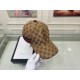 Gucci baseball cap.With box cloth bag, Gucci (Gucci) original single baseball cap, hot stamping double G, 11 open mold customized, the highest version, the original canvas material   head layer cowhide, cotton lining, li