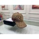 Gucci baseball cap.With box cloth bag, Gucci (Gucci) original single baseball cap, hot stamping double G, 11 open mold customized, the highest version, the original canvas material   head layer cowhide, cotton lining, li