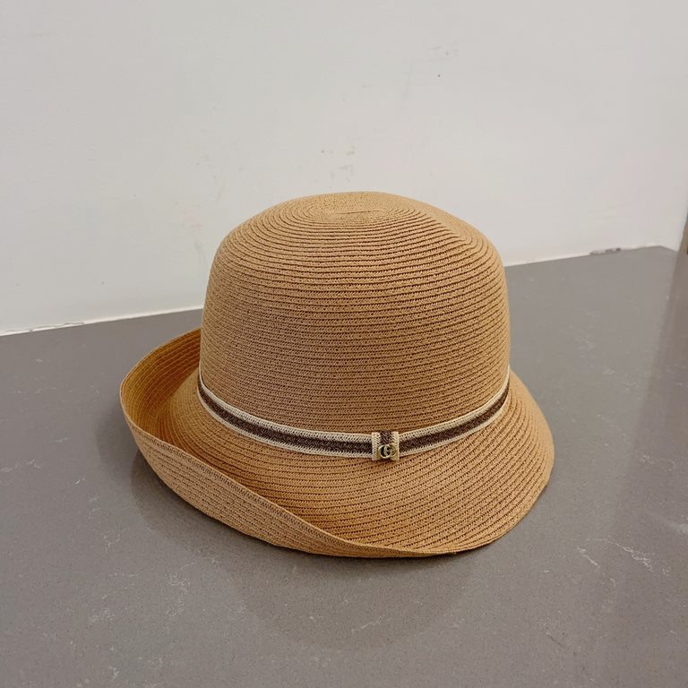 ￥Gucci Gucci New Straw Hat, Rolled Sun Hat, Black Khaki Two Colors, Head Circumference 57cm