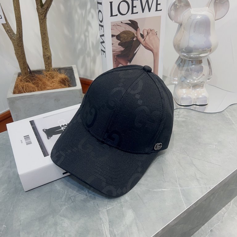 Gucci Gucci new baseball cap, in stock in seconds!  Simple and fashionable super unbeatable looking hat! The advantage of original goods over other hats.