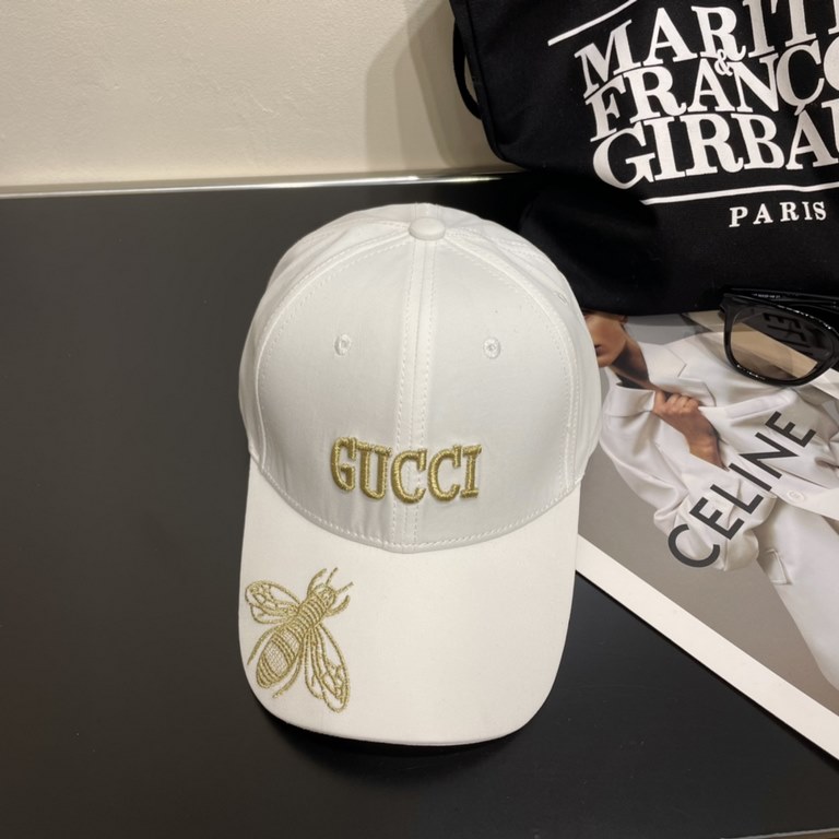 Gucci co-branded baseball cap  GUCCI  official website new, baseball cap, original single quality fire    Craftsmanship is very exquisite High-grade atmosphere upscale! Low-key luxury, easy to carry! Running quantity!