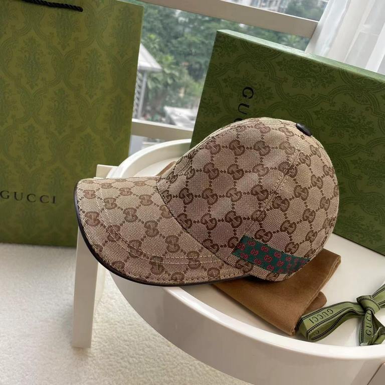 With box cloth bag, Gucci (Gucci) latest original single baseball cap, double G webbing. Counter 11 open mold customized, the highest version, the original canvas material   head cowhide, lightweight and breathable! In-k