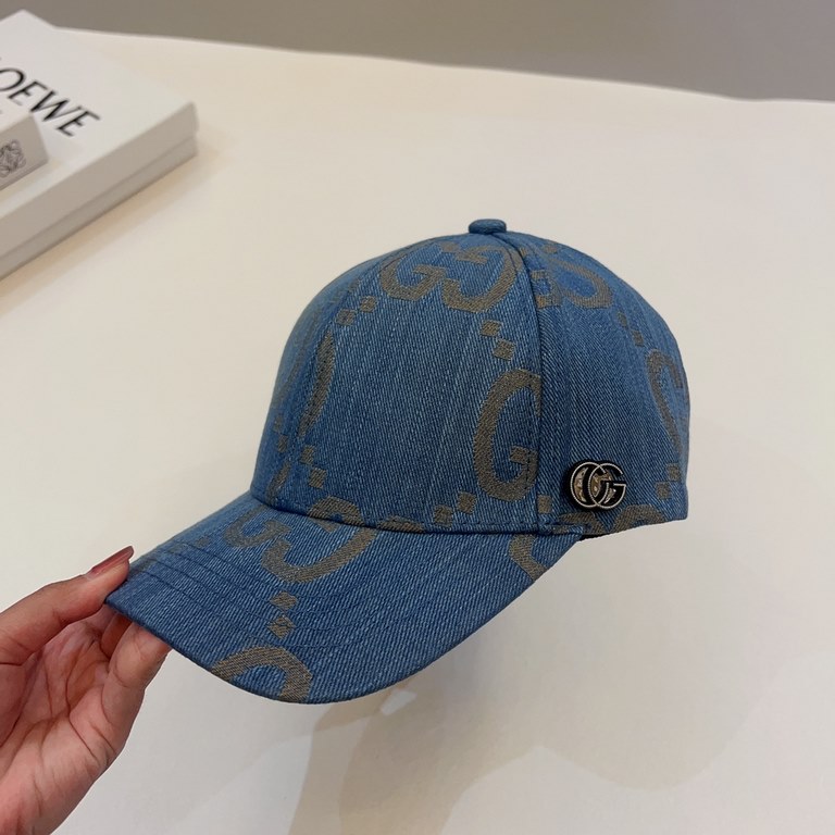 GUCCI Gucci  High-grade baseball cap fire models, beautifully matched, using high-end cap base, foreign single quality, beautiful, unbeatable high-grade, super versatile style!