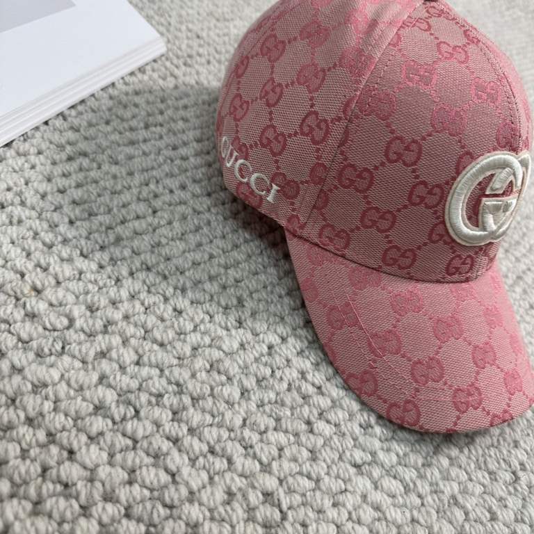 GUCCI Gucci] new counter synchronization baseball cap   big brand models super good with, hurry to get!