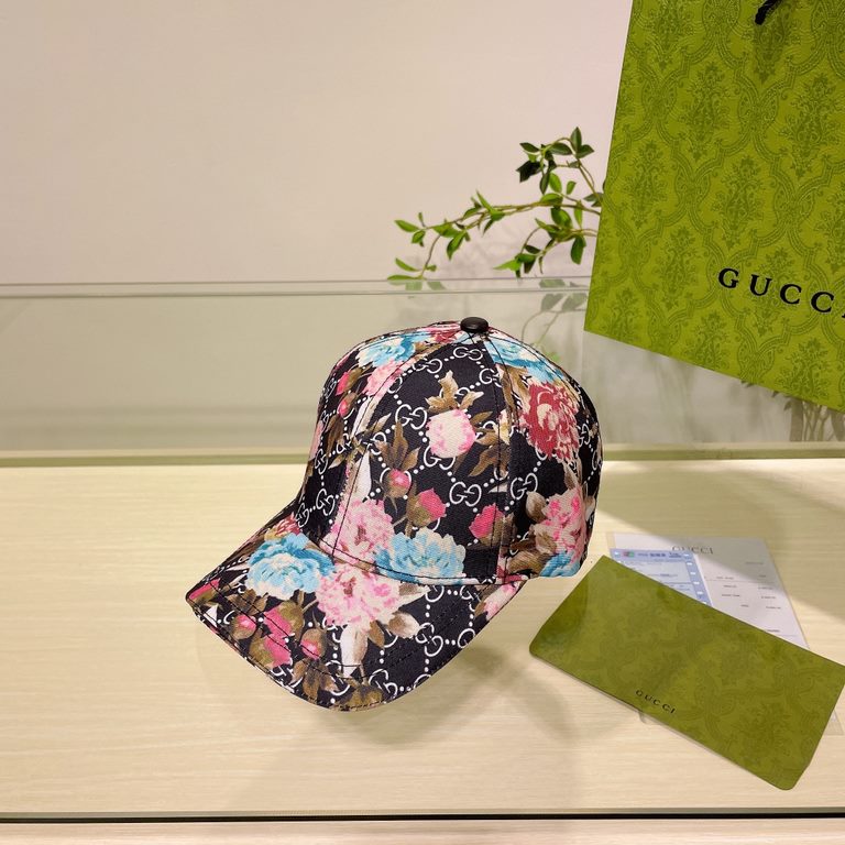 Gucci GUCCI baseball cap, official website new, baseball cap, original single quality fire attack    Craft is very exquisite High-grade atmosphere upscale! Low-key luxury, easy to carry! Running quantity!