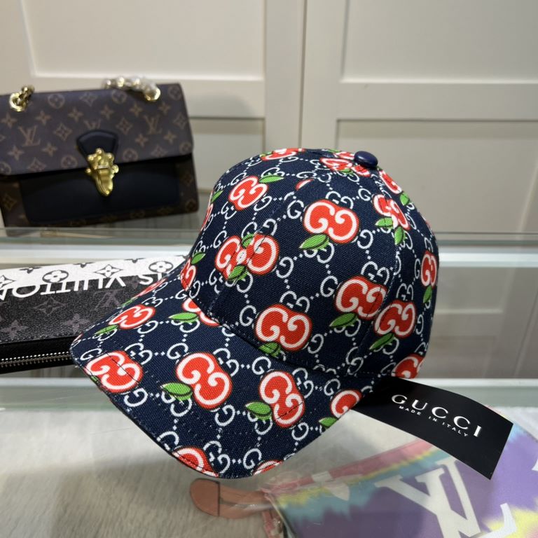 The  Gucci Gucci New Original Baseball Cap is lightweight and breathable! Base head circumference 56, patch adjustable.