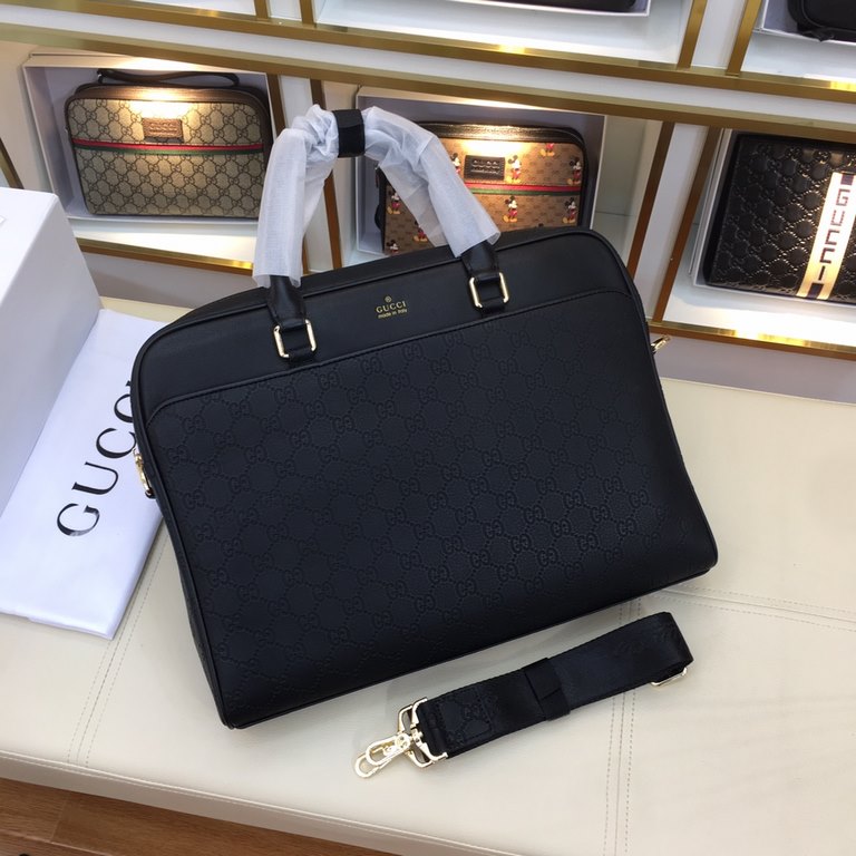 Original single goods [love] Gucci original single authentic new counter with the same high-end men's casual briefcase   workmanship is super refined and elegant. With imported raw materials cowhide counter special hardw