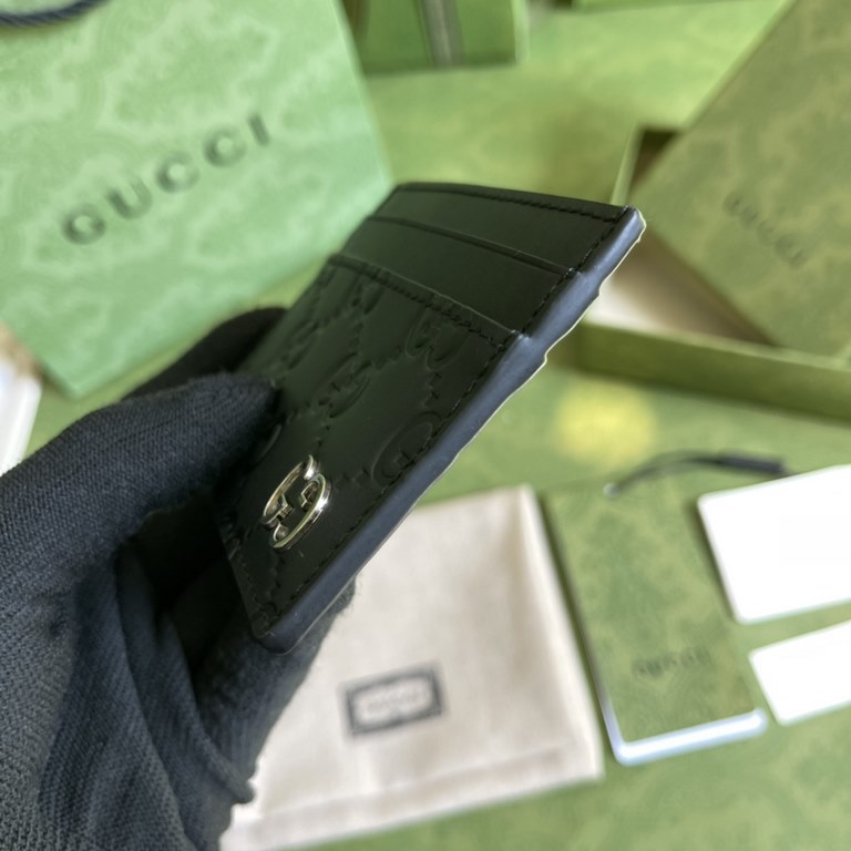 .   With a full set of original green box packaging  G  The newest card case from the house has arrived, which can also be used as a card case and is a practical design piece that the brand has been pushing as a mainstay