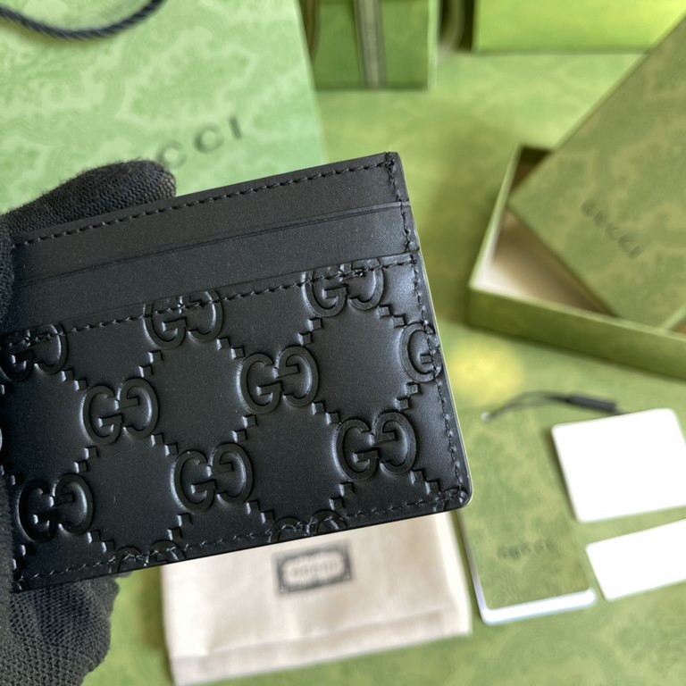 .   With a full set of original green box packaging  G  The newest card case from the house has arrived, which can also be used as a card case and is a practical design piece that the brand has been pushing as a mainstay