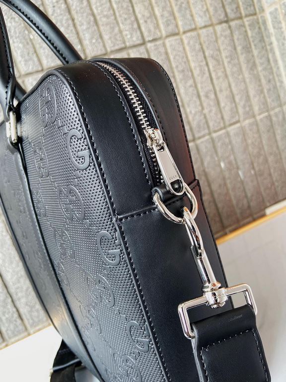 Model 798    Gucci official synchronization high version of the briefcase handbag exclusive first original single cowhide leather material top hardware accessories non-market ordinary goods low-profile luxury completely 