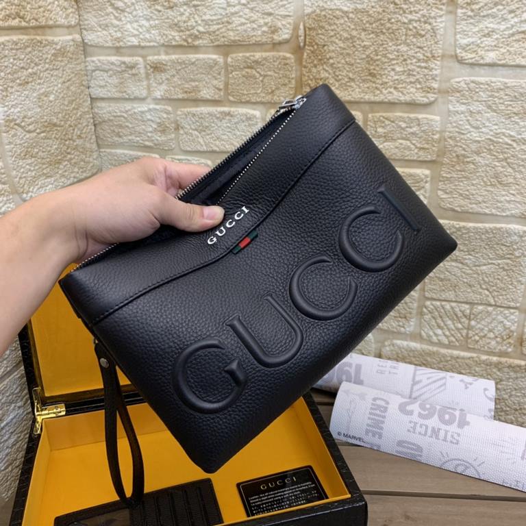 Lot of new authentic (Model 33208-1) Gucci GUCCI counter hot models! Top original quality   , genuine purchased to beat the version! The use of imported head wrestling grain cowhide    imported high-grade hardware  , per