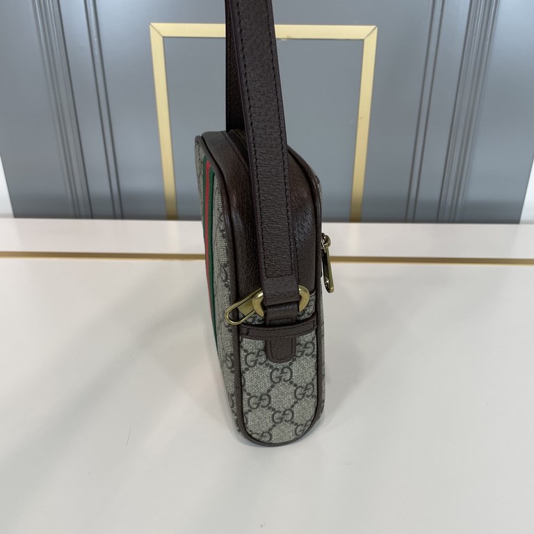 Original single goods [love] Gucci original single authentic new counter with the same high-end men's casual cross-body bag   workmanship is super refined and elegant. Equipped with imported raw materials cowhide counter