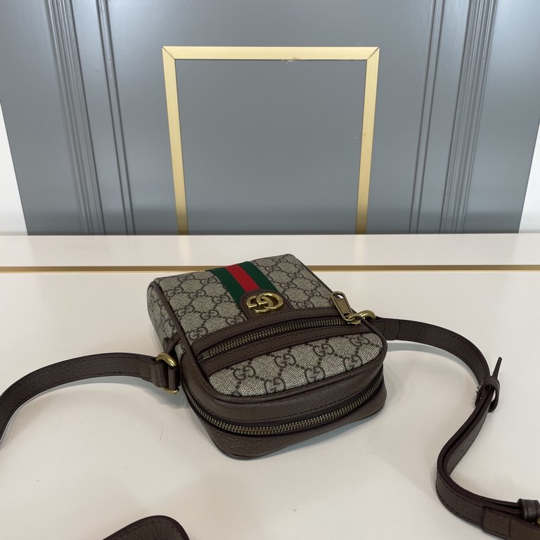 Original single goods [love] Gucci original single authentic new counter with the same high-end men's casual cross-body bag   workmanship is super refined and elegant. Equipped with imported raw materials cowhide counter