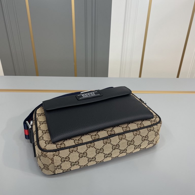 Original single goods [love] Gucci new original single authentic new counter with the same high-end men's casual cross-body bag   workmanship is super refined and elegant. With imported raw materials cowhide counter spec