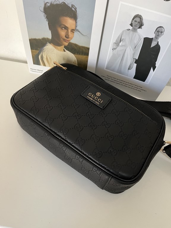 New 2023  Gucci, Gucci   counter synchronization men's crossbody bag     original quality Business style, feel absolutely cow! Imported Taiwan fabric with head layer cowhide Lining with original special lining! Clear LOG