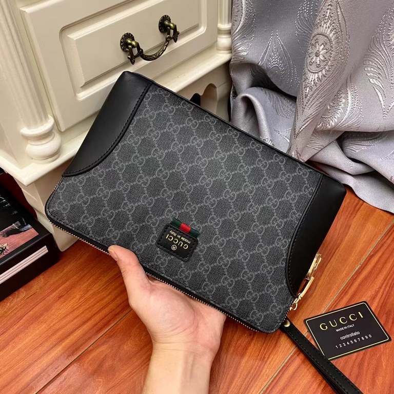 ￥Top gucci models    most   explosive models   men's casual bags  Italy    imported top cowhide leather   impeccable hardware.   Designed by famous masters and experienced tailors   Perfect version   Excellent on hand   