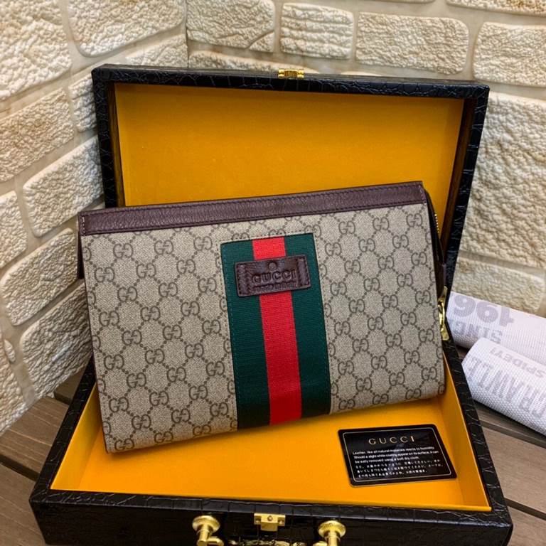 ~ New authentic (Model 33019-1 black) Gucci G counter hot models! Top original quality   , genuine purchased to beat the version! The use of imported head wrestling grain cowhide    imported high-grade hardware  , perfec