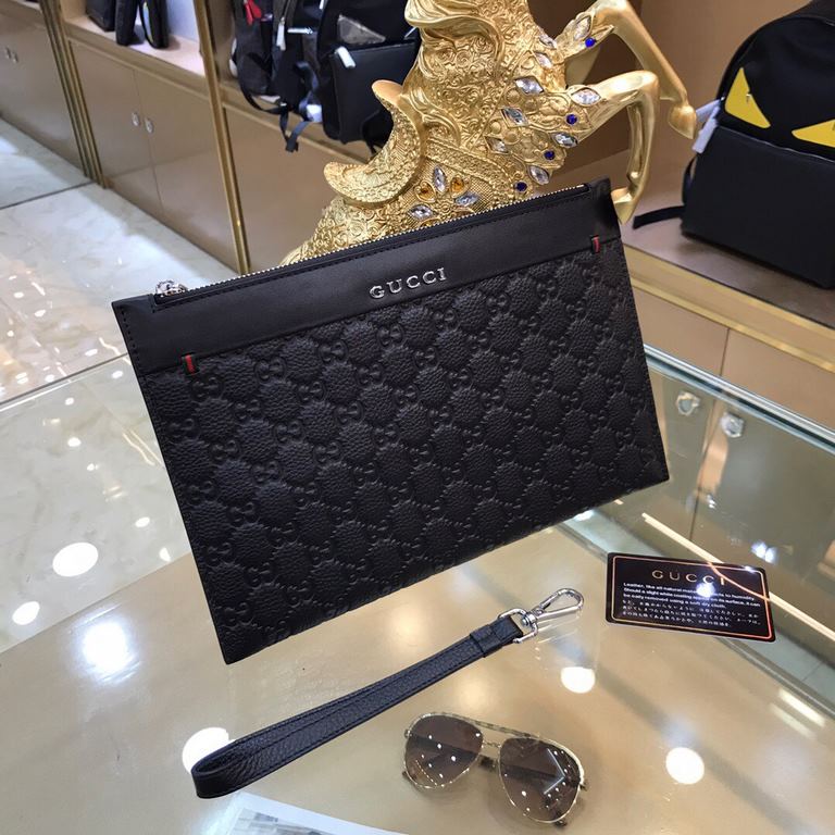 GucciGUCCI New men's handbag Original quality, perfect workmanship, another superb model is coming! Get rid of the previous classic design Enough to attract people's eyes     Model 8041 Size 29-19, black