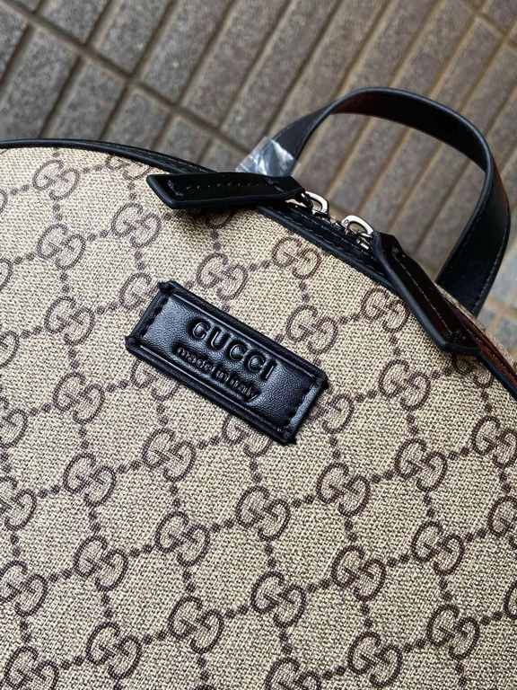 High-end goods   The latest models GUCCI Gucci shoulder bag   Imported original fabrics   Ultra-high-definition hardware logo logo, special lining lining. Super smooth zipper, oil edge super smooth, exquisite workmanship