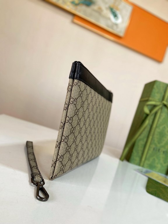 秘秘 [Gucci Clutch]   [color] European original single water goods handbag, heavy to create a new channel goods   energetic   ideal for men's style   original hardware  LOGO clear and unparalleled   top original head layer