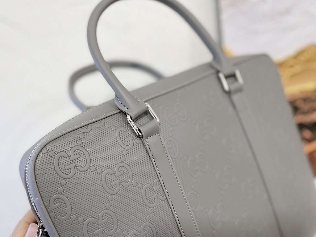 Gucci official synchronization high version of the briefcase handbag exclusive first original single cowhide leather material top hardware accessories not the market ordinary goods low-profile luxury completely not flash