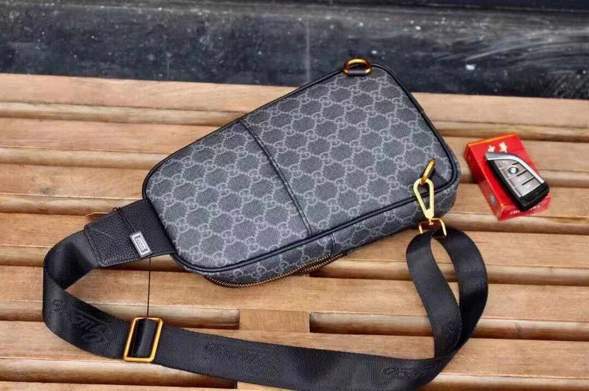 Gucci GUCCI Chest BagSize 18-31-5Counter new    heavy hit replica   original leather replica   leather super soft   super large capacity   customized counter original hardware  smooth zipper    perfect craftsmanship   re