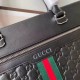 top goods Gucci handheld briefcase cross-body bag    classic fire shipment pull, without adding any effect) top imported original cowhide, ultra-high definition hardware logo logo, ultra-comfortable feel soft soft leathe