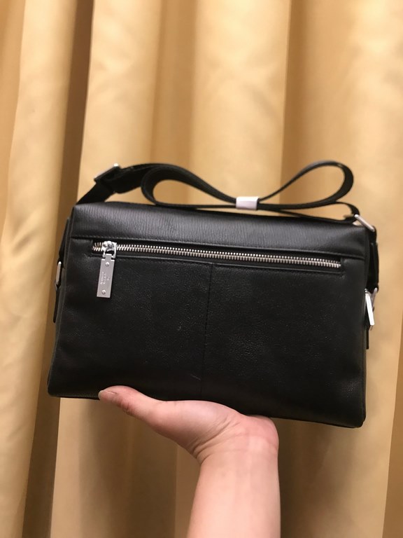 2023 Spring Launch Luxury   G family   crossbody men's bags selected leather in platinum - high-grade imported cowhide, imported cowhide lining design   uniform alignment [lightning] large internal space   unique design 