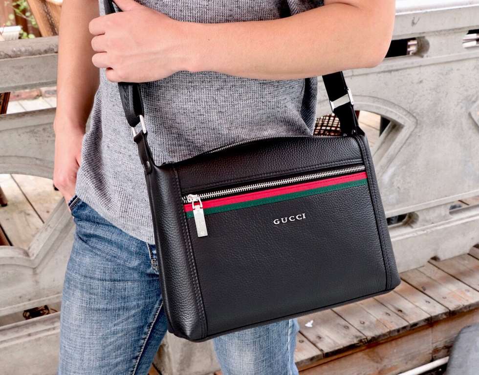 GUCCl Gucci [large capacity] (Model 1313-2) casual crossbody bag [color] black ~ high-end quality (top workmanship) [material] Gucci GUCCl counter purchased new   original imported head layer   cowhide   authentic import