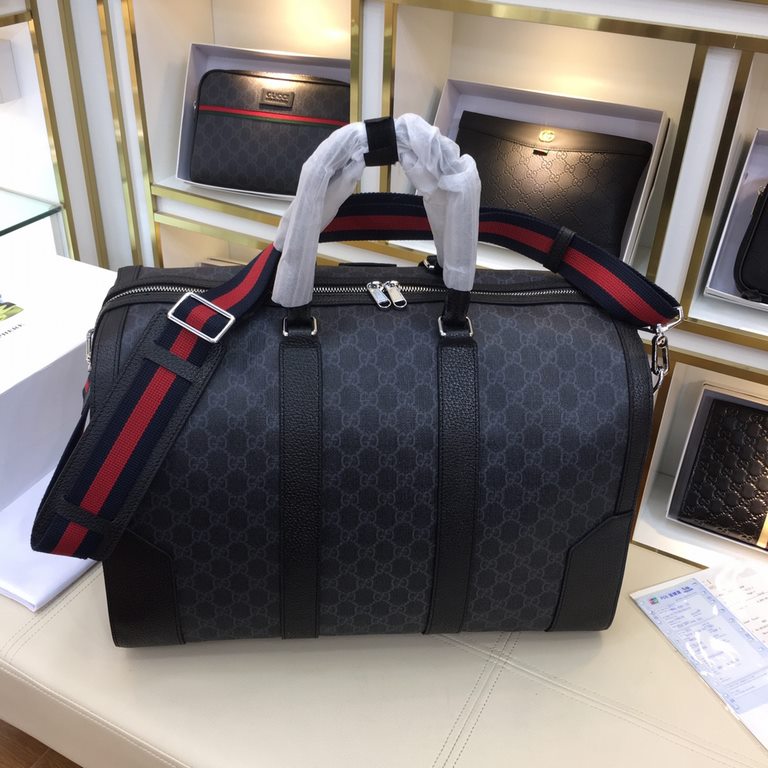 .     Original official website 66561-1 Gucci original single authentic new counter with the same high-end men's casual travel bag   workmanship is super refined and elegant. With imported raw materials cowhide counter s