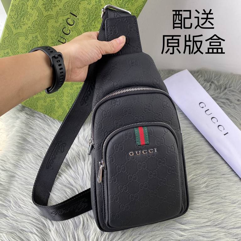 , [distribution of the original box] [original single goods] [love] Gucci original single authentic new counter with the same high-end men's casual chest bag   workmanship is super refined and elegant. With imported raw 