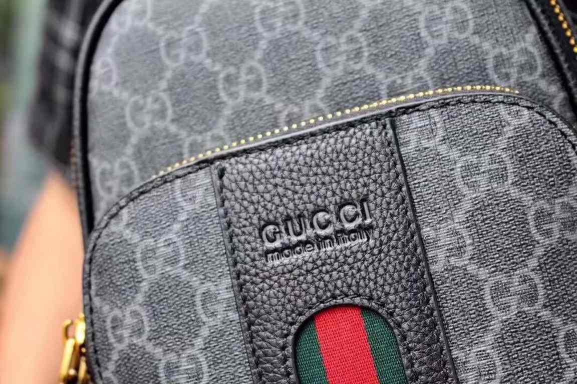 Exclusive  [Original Goods] Gucci GUCCI Chest BagSize 18-31-5Counter new    heavy hit replica   original leather replica   leather super soft   super large capacity   customized counter original hardware  smooth zipper  