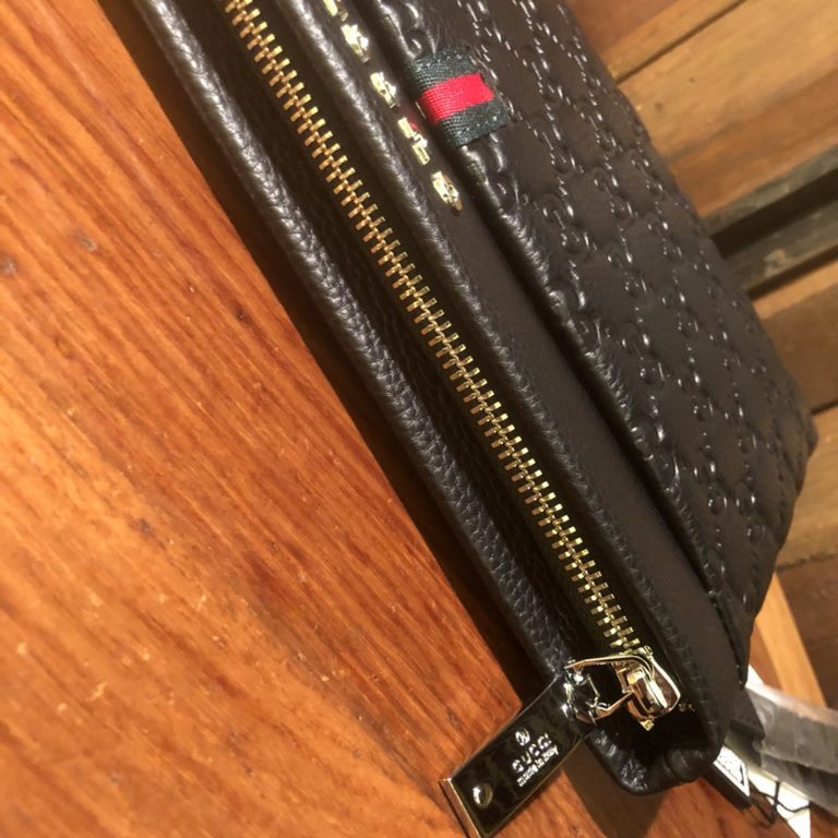 Original Leather Duo  [Original Goods] Gucci Crossbody BagModel 28091-1Size 28-18-2Counter new    heavy hit version of the replica   original leather replica   leather super soft   oversized capacity   customized counter