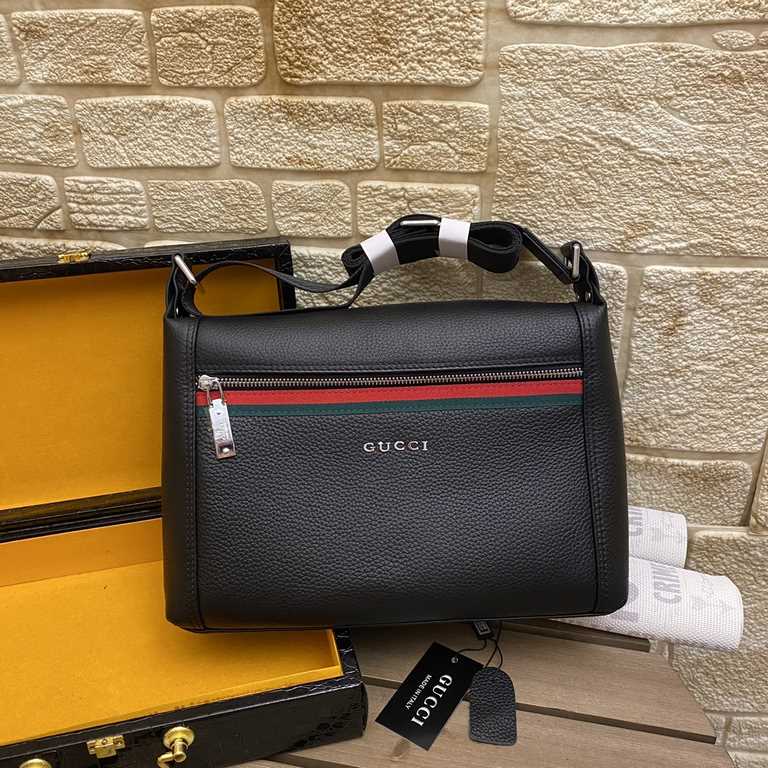 Top quality 【Large capacity】 （Model 1313-2）G family casual crossbody bag 【Color】Black～High-end quality（Top workmanship）【Material】Gucci counter purchase new Original imported head layer   cowhide Authentic imported Gucci 