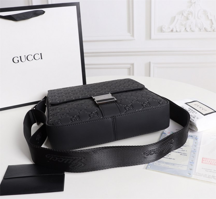 (Batch) GUCCI [original single]   [Model] 33061-2 High-end Flap Messenger Bag [Size] 25x27x6cm [Color] Black High-end quality [Material]   Imported Brushed Leather Pressed G      A must-have for trendy men   Crossbody ba