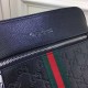 top goods Gucci GUCCi crossbody bag    classic hot shipping pull, without adding any effect) top imported original cowhide, ultra-high definition hardware logo logo, ultra-comfortable feel soft soft leather, ultra-high t