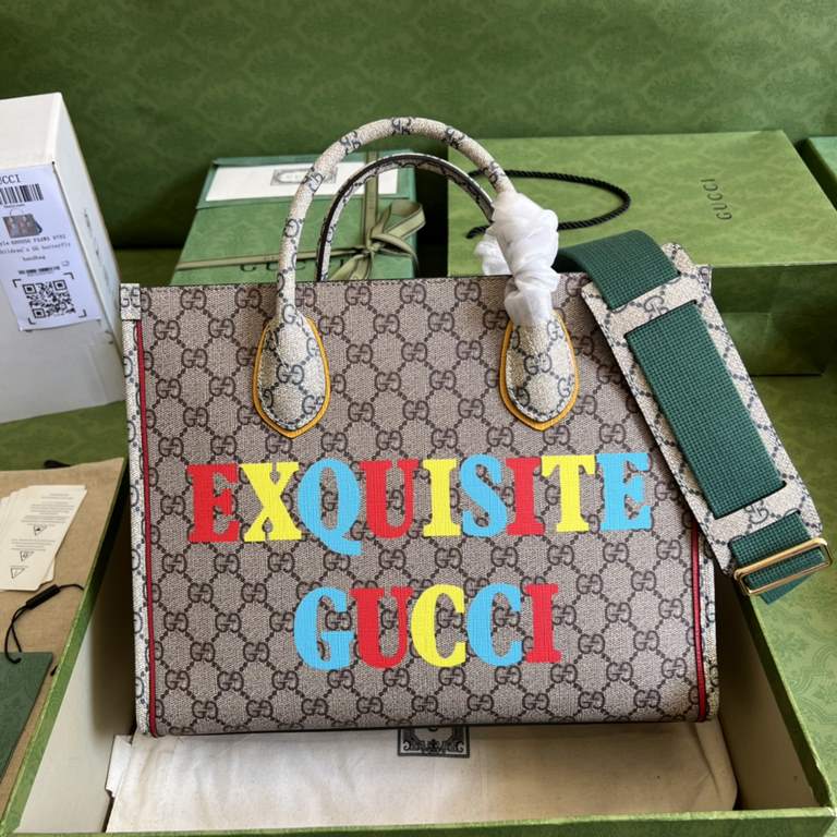 The collection Exquisite Gucci is vividly adorned with everything from shoes to tots.   with a full set of original green box packaging  Exquisite Gucci small tote bag FAAWA 9782, the collection name Exquisite Gucci vivi