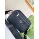 秘秘 Gucci    Counter the latest explosion of men's crossbody bags, heavy money to create a new channel goods   energetic   ideal for men's   the original hardware  LOGO clear and unparalleled   top layer of cowhide   qual