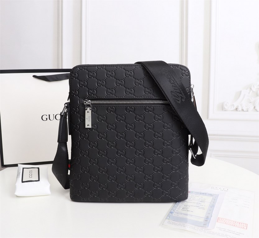 (Lot. Model K7-3 ~ crossbody bag black) Gucci GUCCI [Delight] men's casual series      quite broad smooth and generous last design, with superb stitching to outline the leisure of the elegant mood,      depicts a man's s