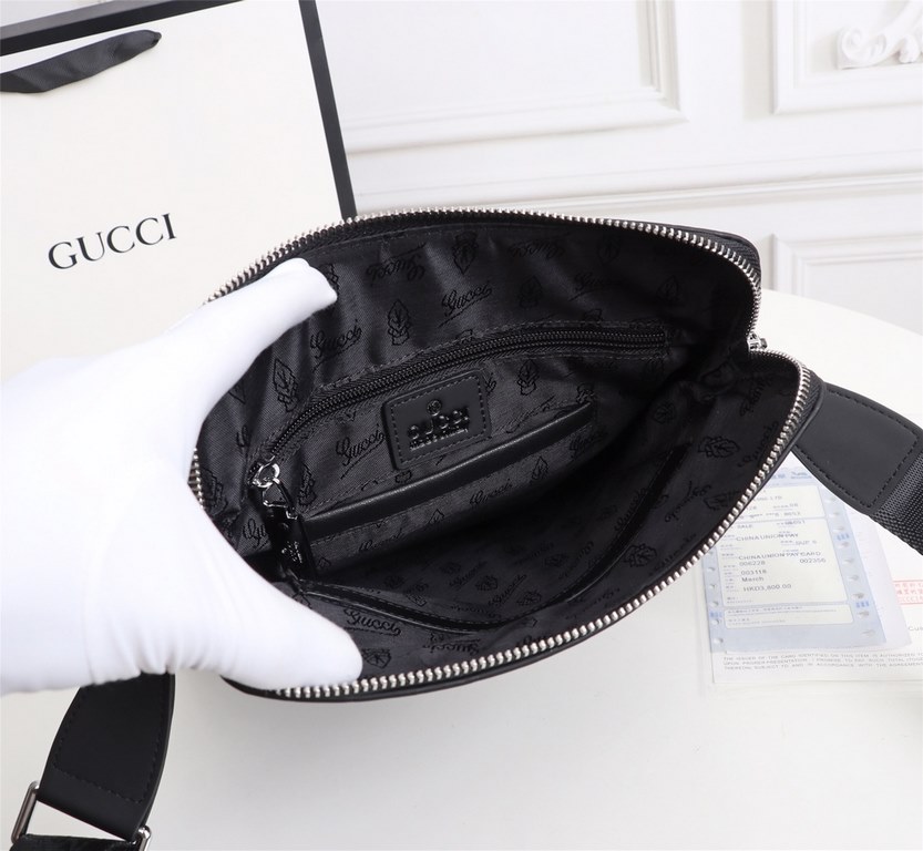 (Lot. Model K7-3 ~ crossbody bag black) Gucci GUCCI [Delight] men's casual series      quite broad smooth and generous last design, with superb stitching to outline the leisure of the elegant mood,      depicts a man's s