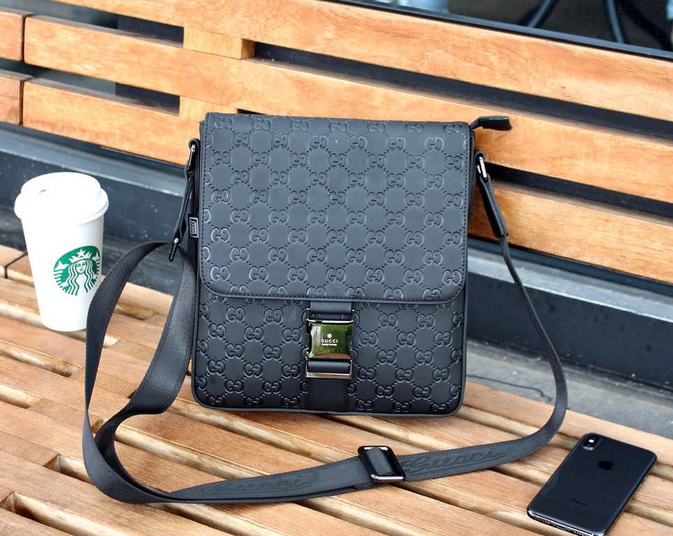 ￥, GUCCI [original single]   [Model] 33061-2 high-end flap messenger bag [size] 25x27x6cm [color] black high end quality [material]   imported brushed leather pressed G     hipster must have   crossbody bag! Special Orde