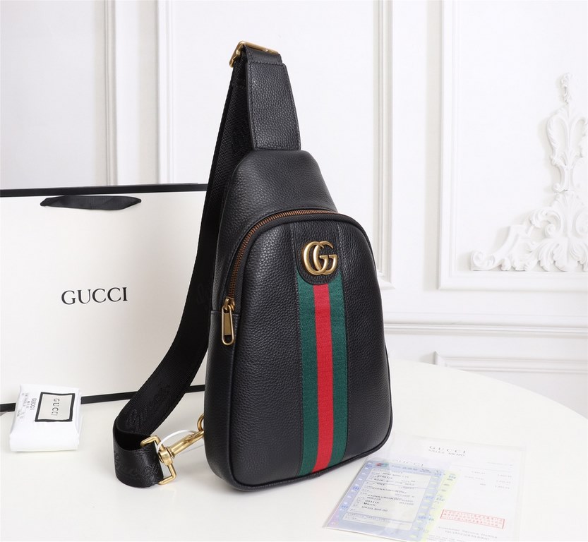 Gucci [G family]    hot new - chest bag   classic red and green stripes, simple and stylish  hundred   effect is very great     exclusive physical photos  , self-use gift   preferred   size  19304 Model 0425