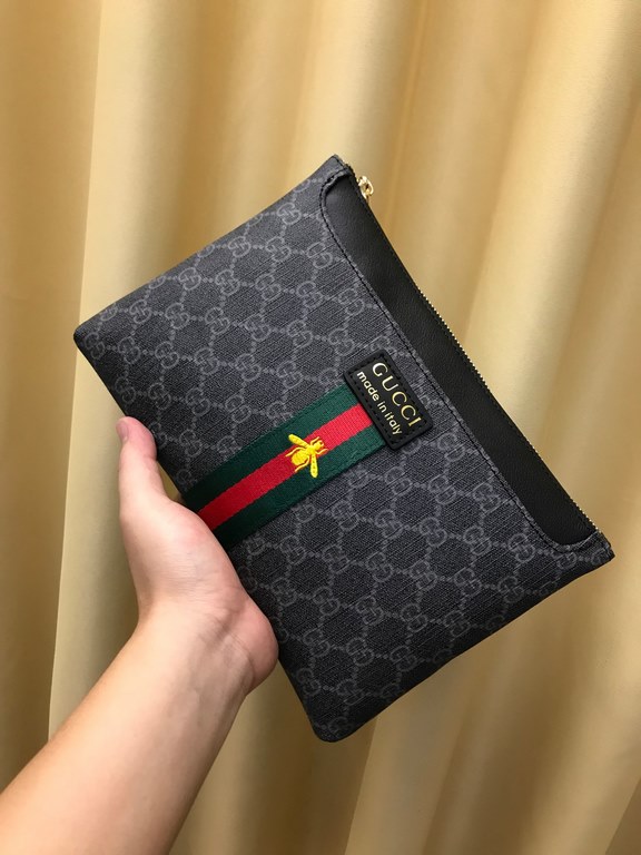 With the box     year (Gucci Gucci   ) handbag G home the latest models, exclusive first,  the original version of the quality, fine workmanship, and another super models popping models attack! Inside there are 6 large c