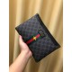 With the box     year (Gucci Gucci   ) handbag G home the latest models, exclusive first,  the original version of the quality, fine workmanship, and another super models popping models attack! Inside there are 6 large c