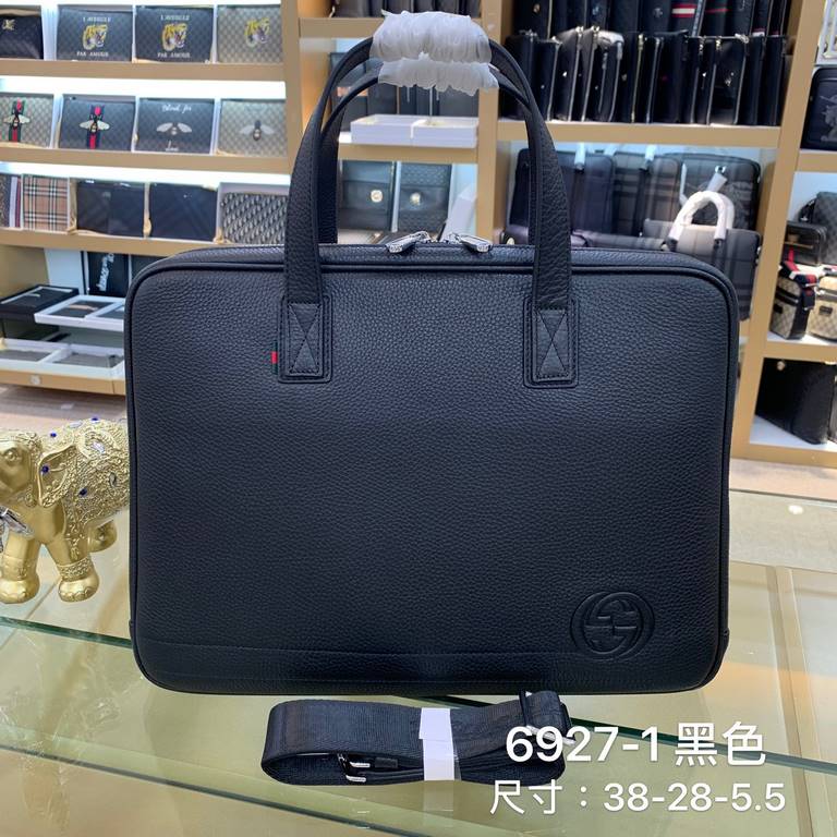 .    The original single official website 6927-1 # top original goods 2020 Gucci GUCCI counter popular models, high-end atmosphere, fashion and taste, the latest top GUCCl natural rate of head-layer cowhide, feel good fa