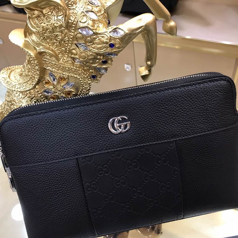 GUCCI Gucci new handbag official website with step goods, fashionable style, high The new Gucci handbag is the same as the official website, and it is a fashionable style with a high quality! Using the first layer of imp